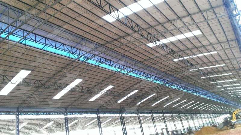 泉州工业厂房屋面材料防腐耐用的选择，泉州PVC厂房瓦在工业建筑领域的革新应用